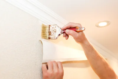 Pose de papier peint à Lingèvres — revêtements muraux et toiles de verre